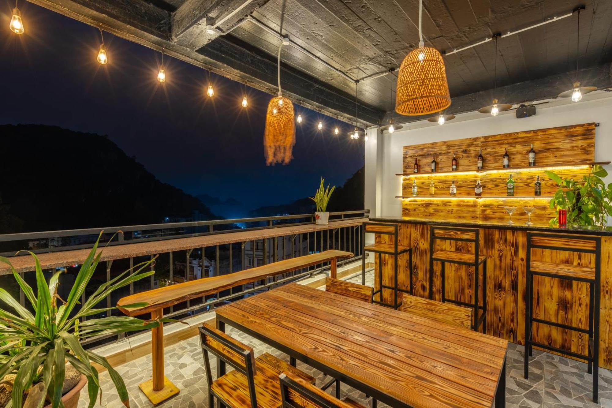 Cat Ba Xanh Spring Garden Hotel Dong Khe Sau Eksteriør bilde